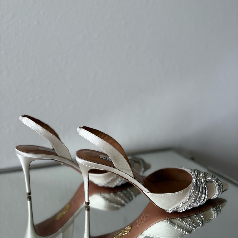 Worn once AQUAZZURA Gatsby 75 crystal-embellished satin slingback pumps - Picture 8 of 16